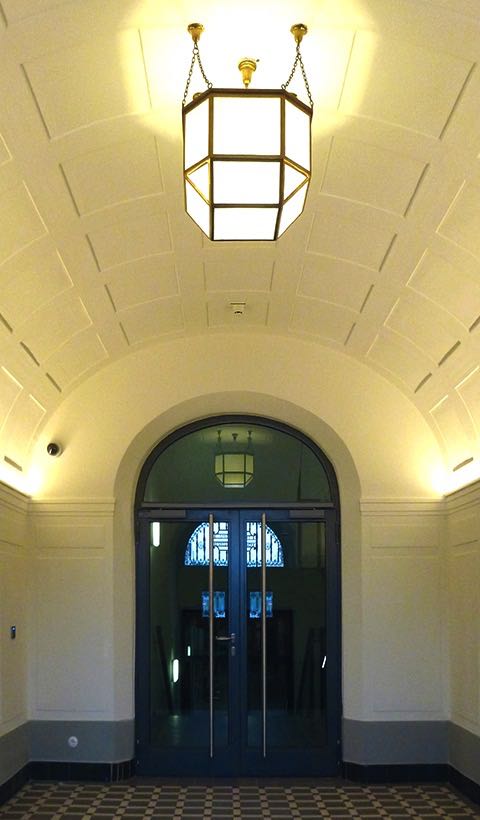 3_FFB Eingangshalle_161122-1